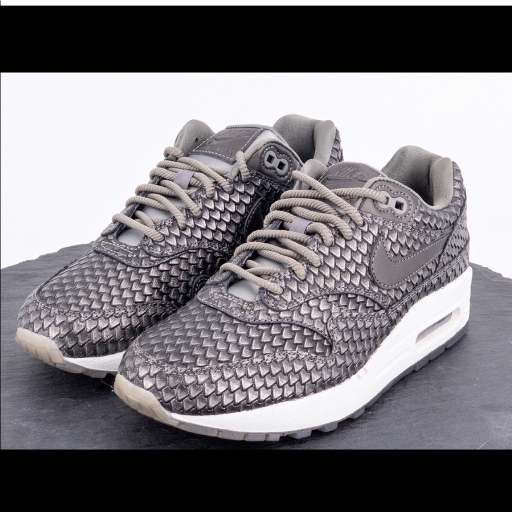 Nike Air Max 1 PRM Women’s Size 6